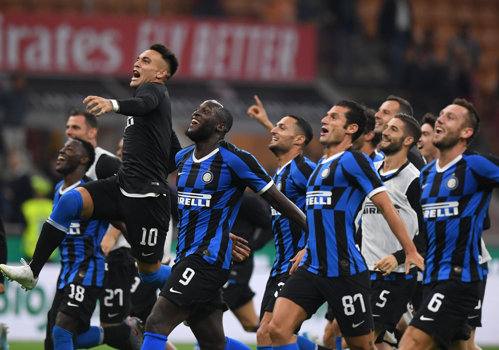 挑起大梁！卡斯尔狂轰30+10+6，得分创赛季新高